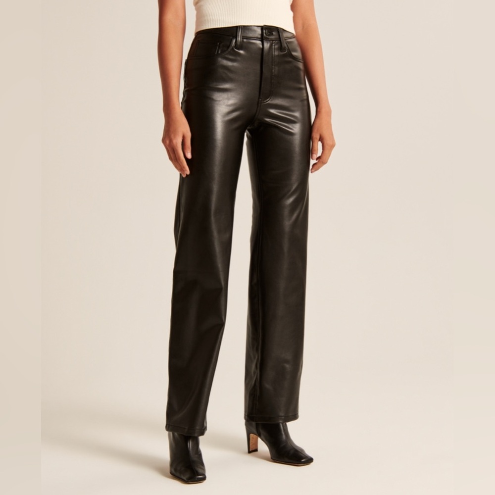 Abercrombie & Fitch ♠️ // The 90s Relaxed
High Rise Leather Pants // size: 0